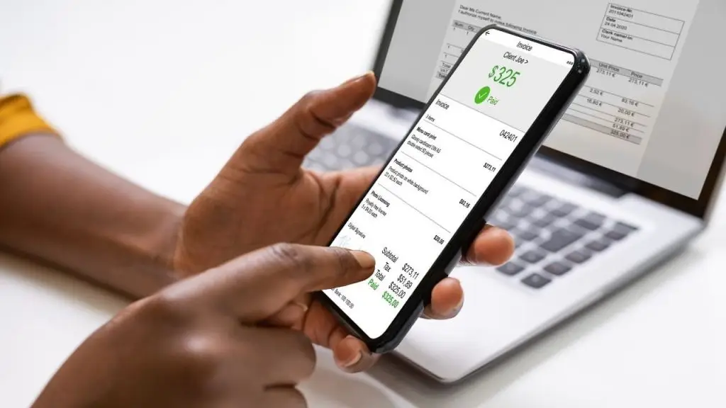 Factura digitalizada y procesada con tecnología OCR móvil Digitalización inteligente desde el móvil con tecnología OCR, gracias a al producto FacturAItor de Stratic