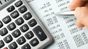 Contabilidad y finanzas en un ERP con cálculo y revisión de balances para mejorar el control financiero empresarial con Stratic