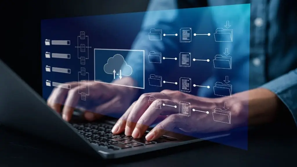 control de presencia en ERP con gestión de fichajes y horarios digitales optimizado por Stratic